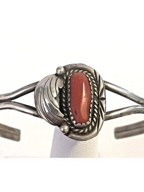 Navajo Native American Coral Sterling Cuff Bracelet Vintage (1555)